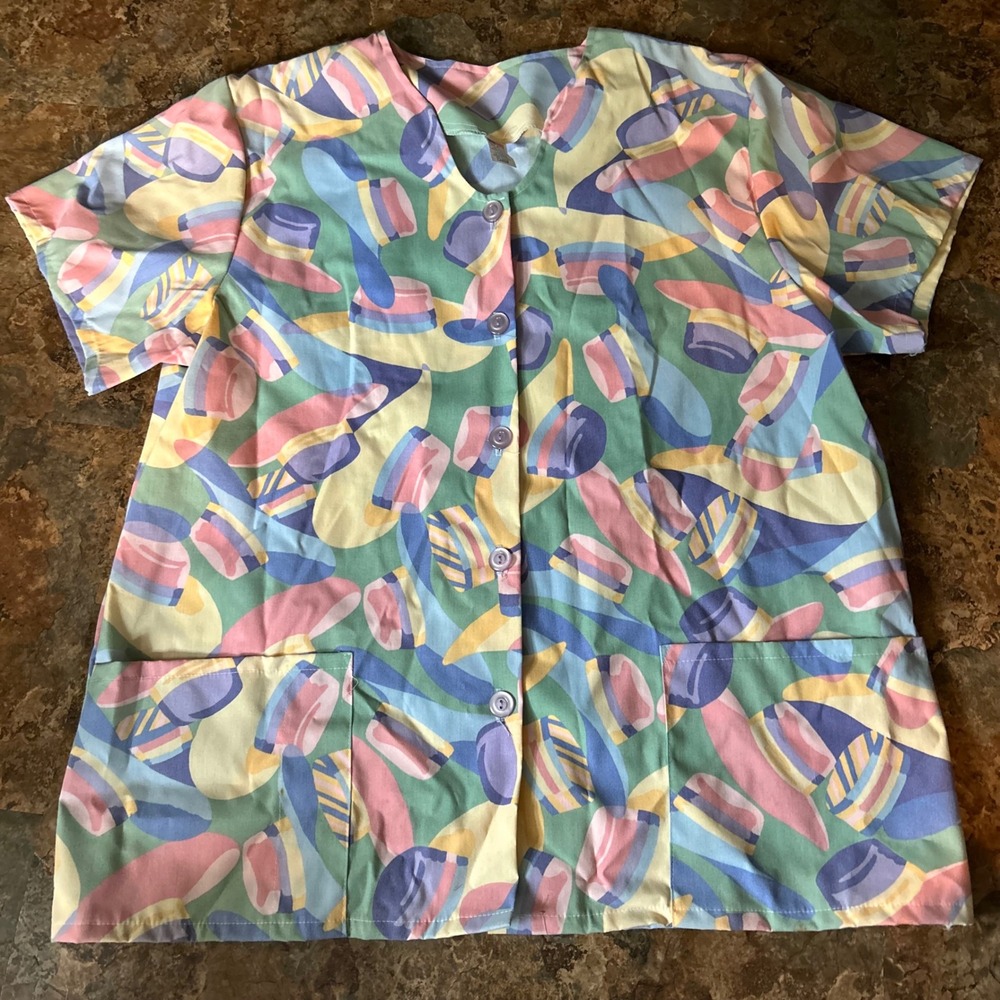 Tender Hearts Scrub Jacket Womens Size Large Button Down Short Sleeve Work Shirt